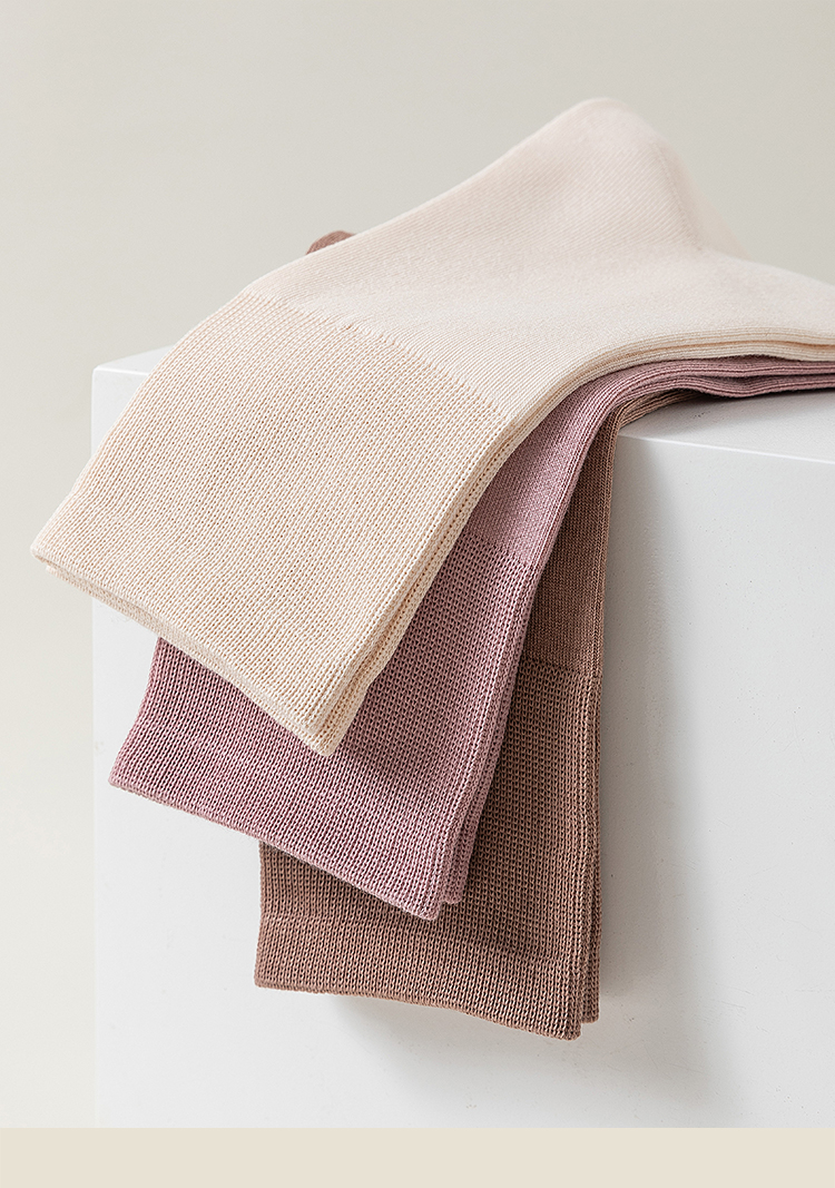 100% Premium Cotton Seamless Combed Cotton Socks