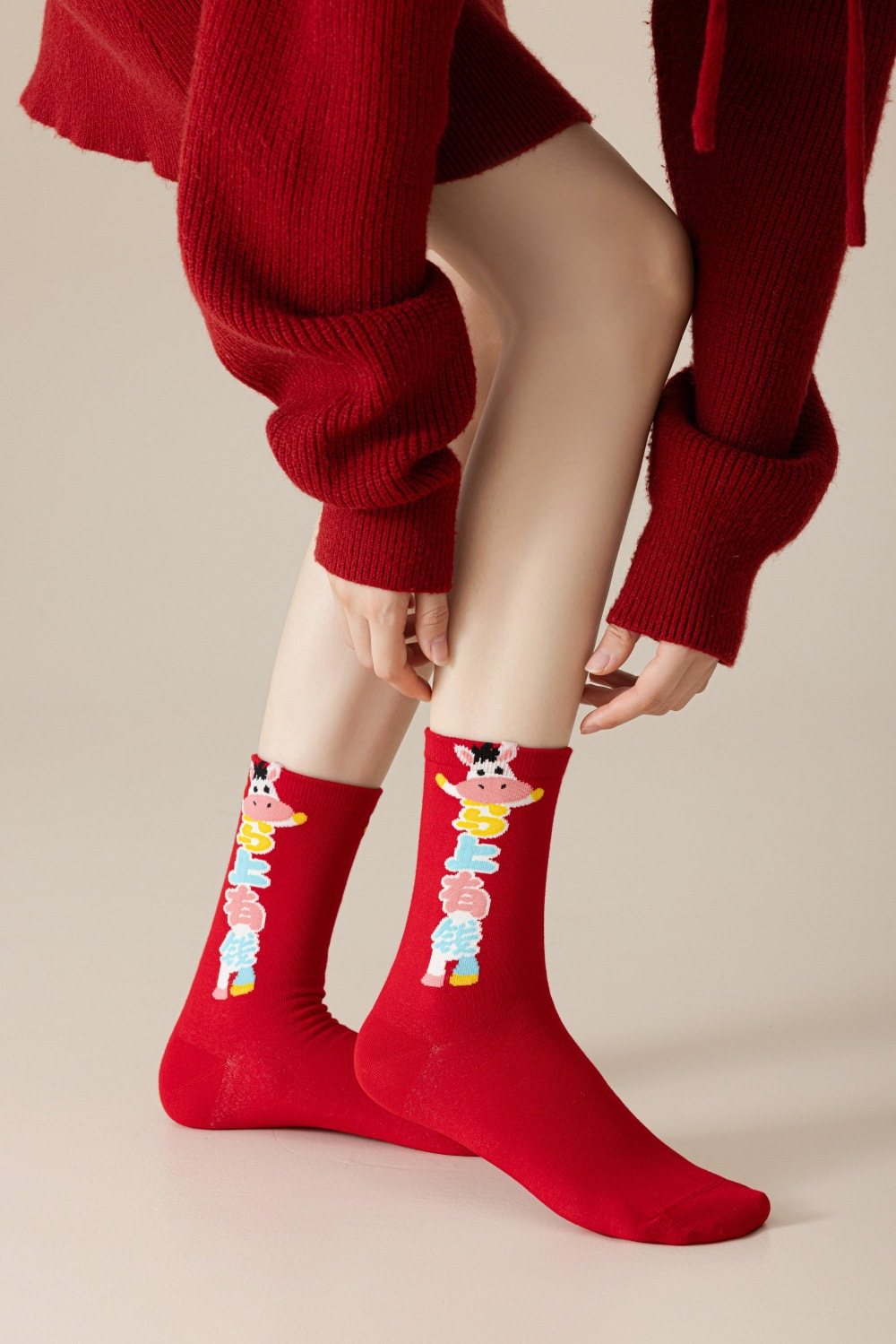 Premium Festive Red Socks 4-Pair Gift Box for Women